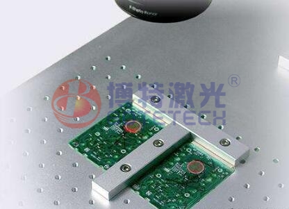 PCB在線飛行激光打標(biāo)機樣品展示